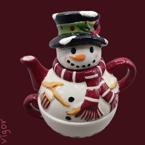 Vigor snowmates small teapot & cup wht/ red and green
